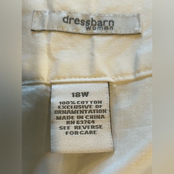 Bag148. DRESSBARN White & Black A-Line skirt with black embroidery design 18W - Picture 2 of 3